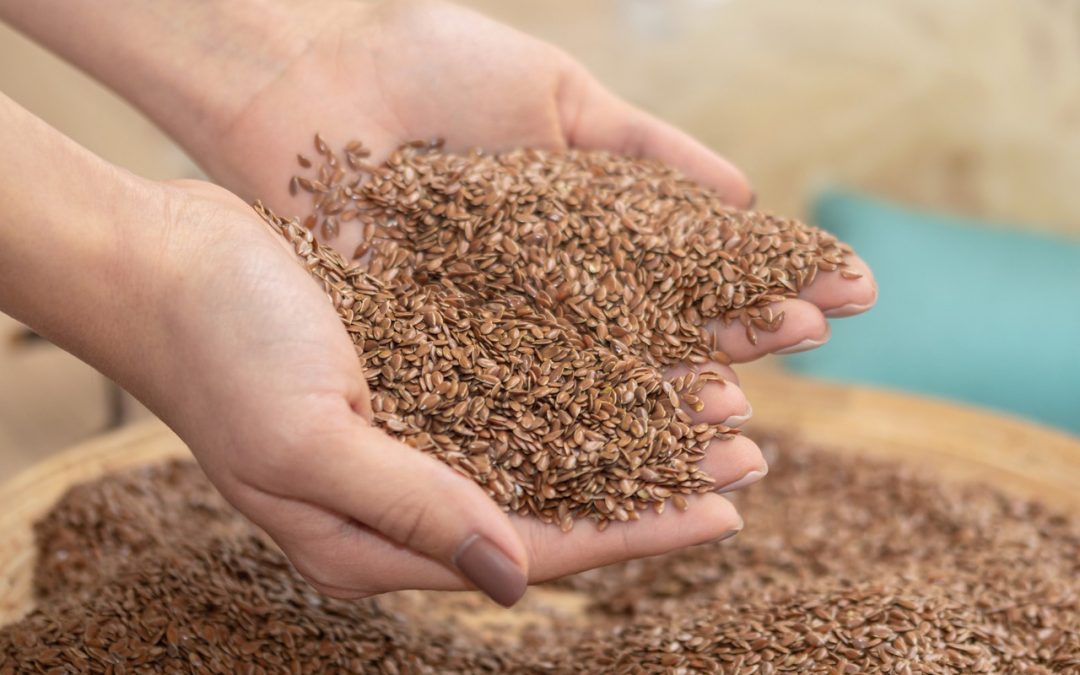 Is Flaxseeds Good for PCOS? Decoding the Facts