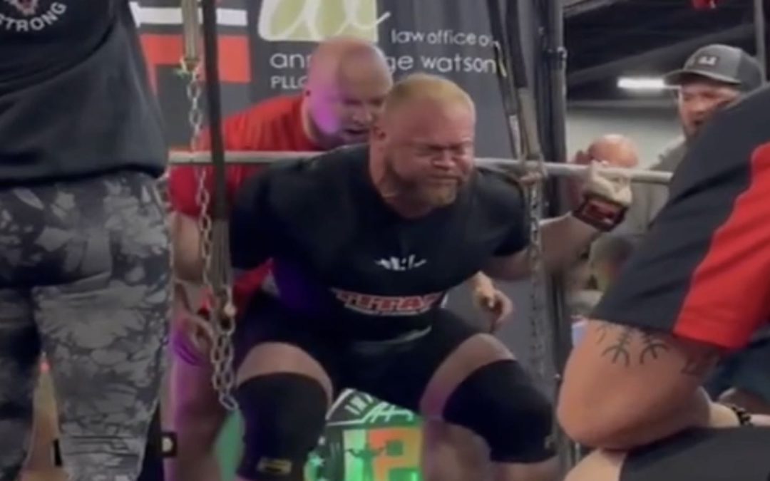 phillip-herndon-(125kg)-squats-411-kilograms-(906.1-pounds)-for-raw-all-time-world-record-–-breaking-muscle