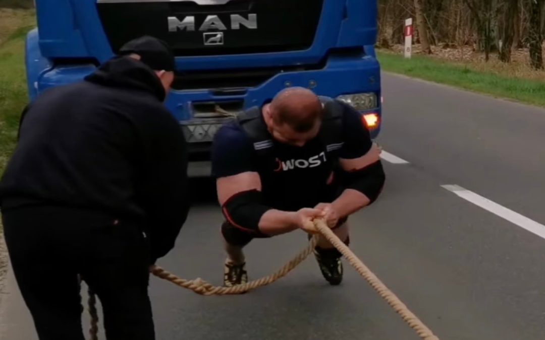 mateusz-kieliszkowski-pulls-32-ton-truck-as-his-world's-strongest-man-return-nears-–-breaking-muscle