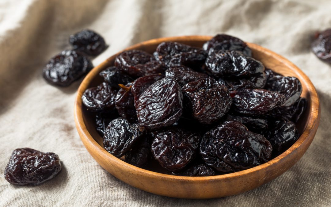 Prunes: Nutritional Profile, Health Benefits- HealthifyMe