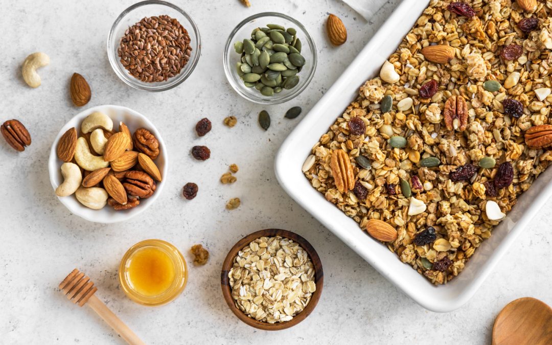 Granola: Benefits, Recipe, Uses And Precaution: HealthifyMe