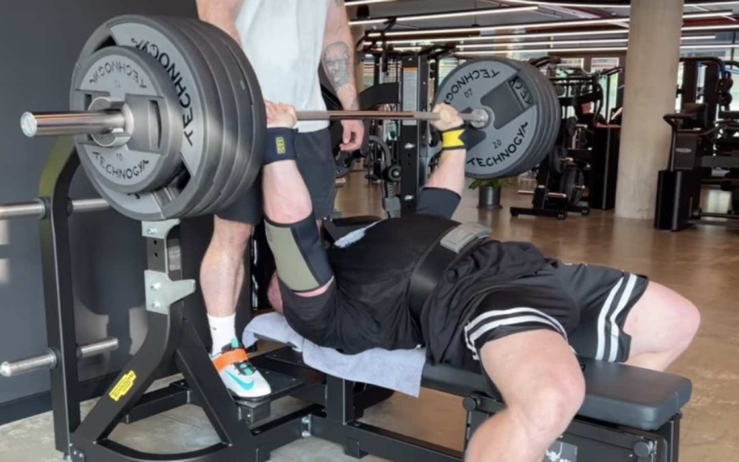 pavlo-nakonechnyy-bench-presses-200-kilograms-(440.9-pounds)-for-7-reps-in-shaw-classic-prep-–-breaking-muscle