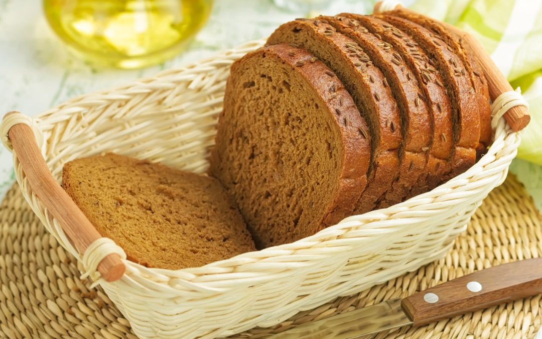 Whole Wheat Bread: Wholesome Nutritional Guide: HealthifyMe