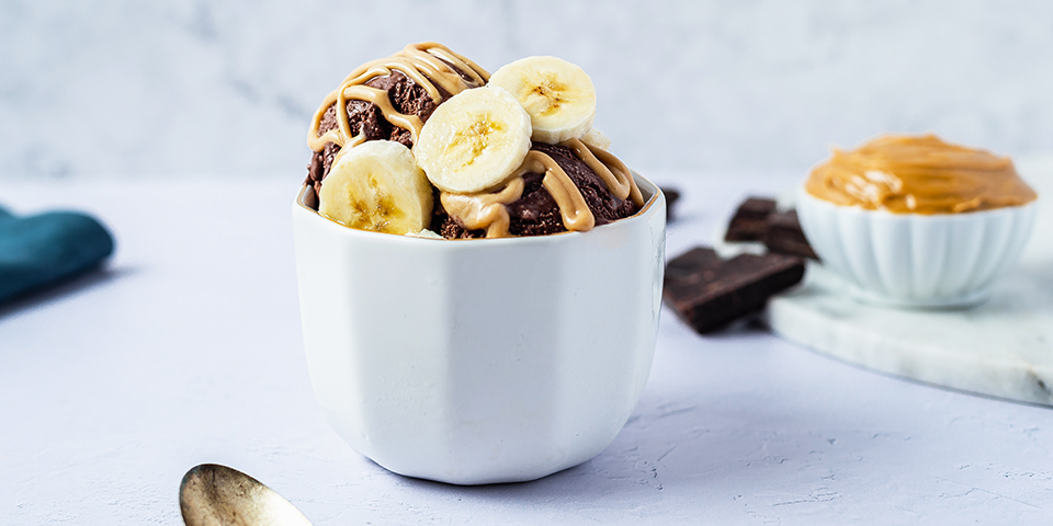 Crème glacée Shakeology au chocolat et beurre d'arachide