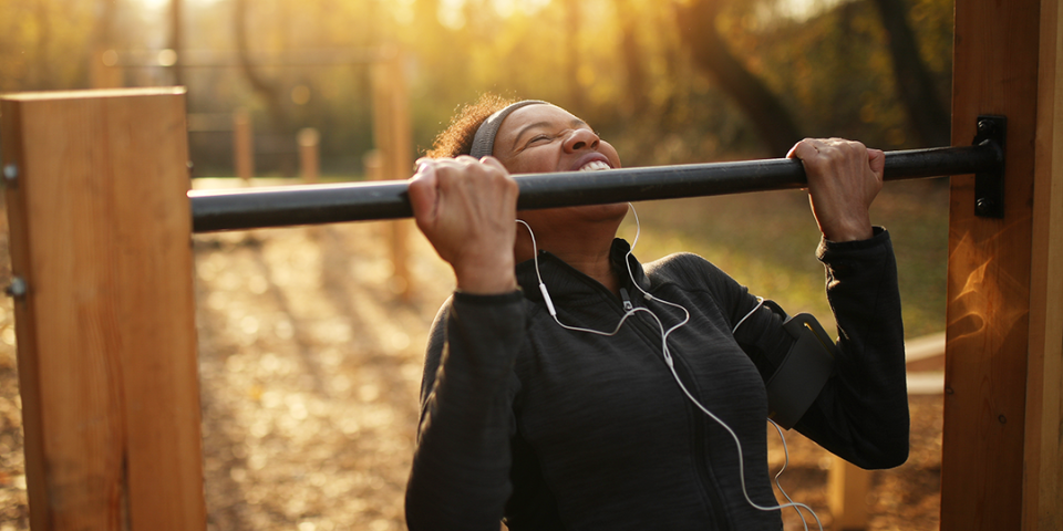 Pump Your Biceps Up Using Just Your Bodyweight With These 6 Moves