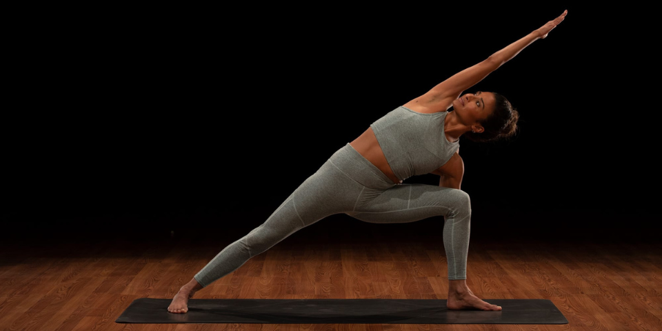 How to Do Extended Side Angle Pose in Yoga