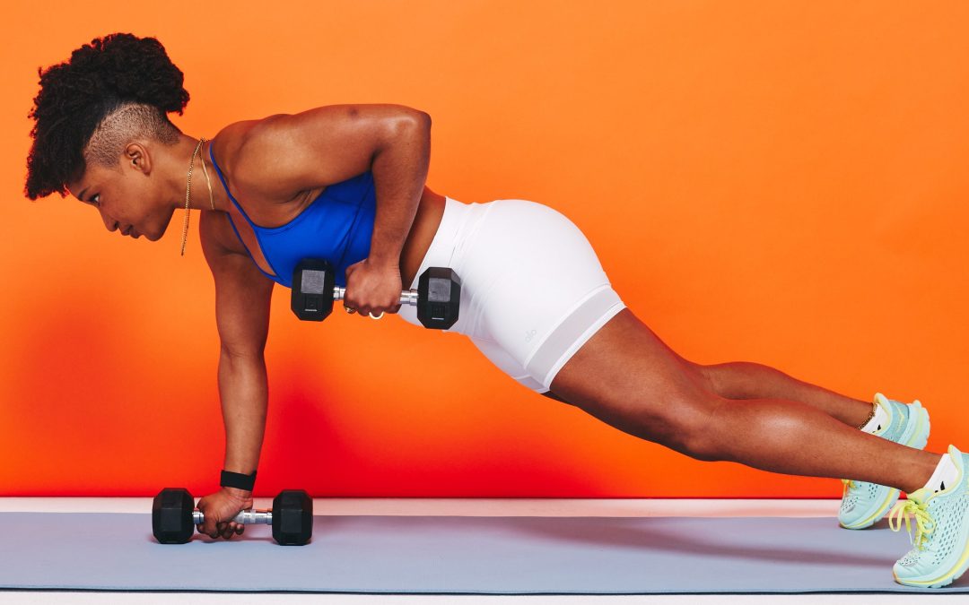 a-full-body-workout-you-can-do-with-the-same-set-of-dumbbells